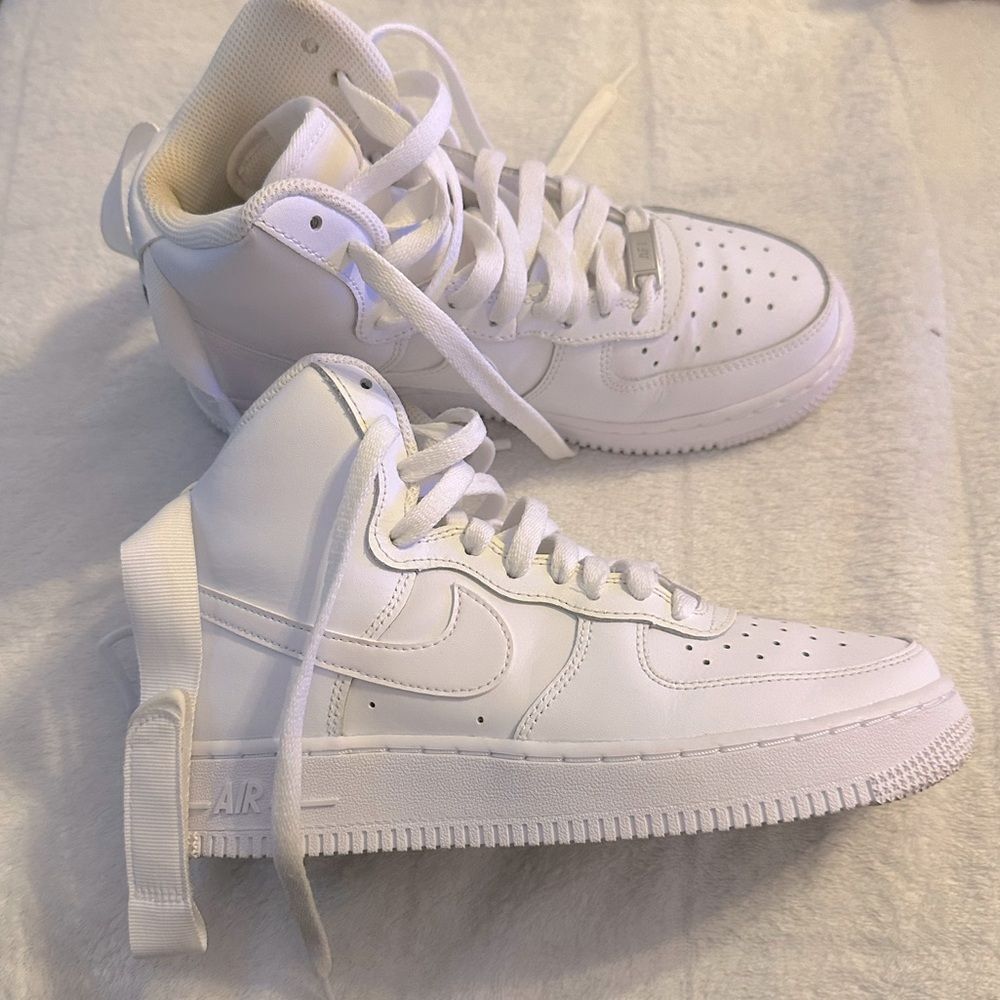 Nike Air Force 1 High LE White/White 5.5Y Big Kids' women’s 7